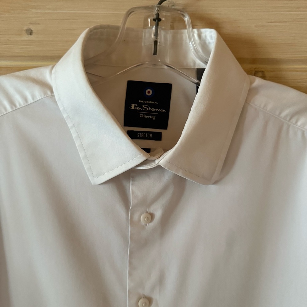 Ben Sherman Stretch White Dress Shirt - Excellent Condition - Size 16 1/2 34-35